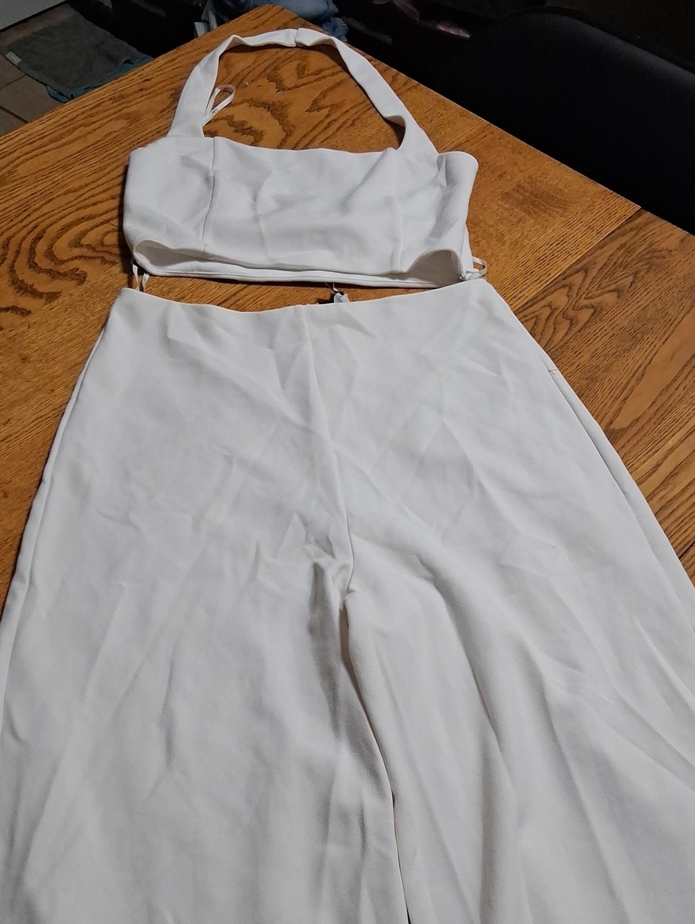 Lulu's TOP PANTS Women MEDIUM WHITE CREME New 2 PIECES WIDE LEGS HALTER